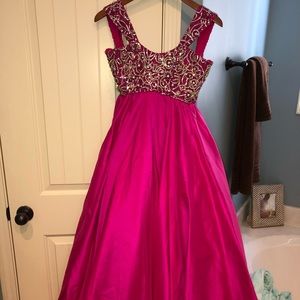 Sherri Hill couture